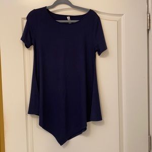 Women’s Size Medium Zenana Top